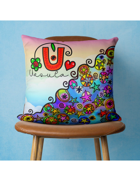 ALMOHADONES INICIALES COLORIDAS