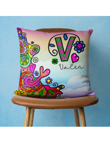 ALMOHADONES INICIALES COLORIDAS