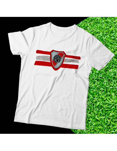 REMERA + GORRA FUTBOL REMERA + GORRA FUTBOL