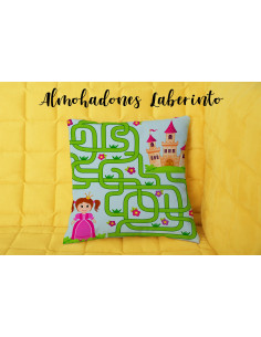 Almohadón laberinto 2